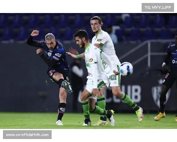 萨斯菲尔德主场2-0福塔雷萨先下一城 解放者杯两回合晋级形势大好