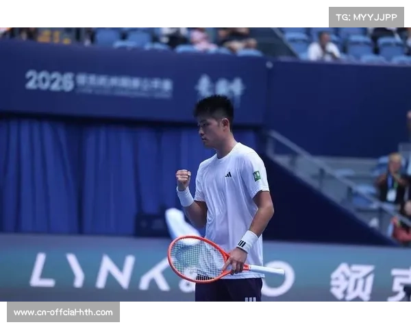 吴易昺三盘激战力克商竣程，首夺全运会网球男单金牌